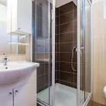 Apartment Lovely In