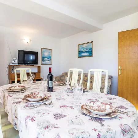 Apartment Lovely In With Wifi *